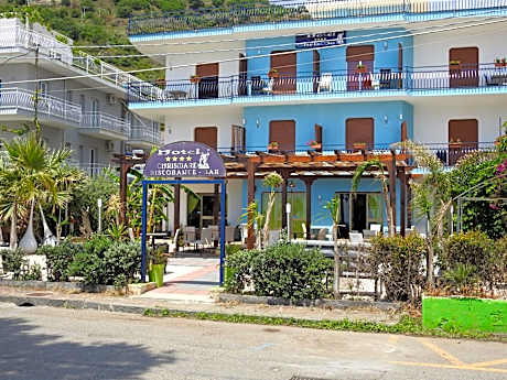 ChrisMare Hotel
