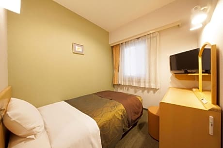 Single Room - Non-Smoking