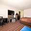 Quality Inn & Suites Sulphur Springs