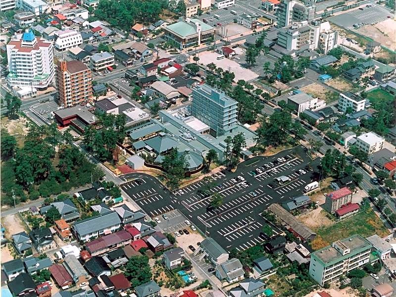 Ou Hotel
