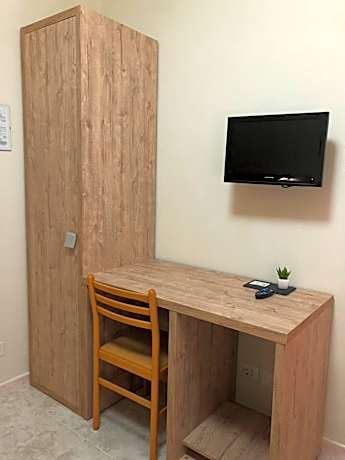 Single Room with Private Bathroom