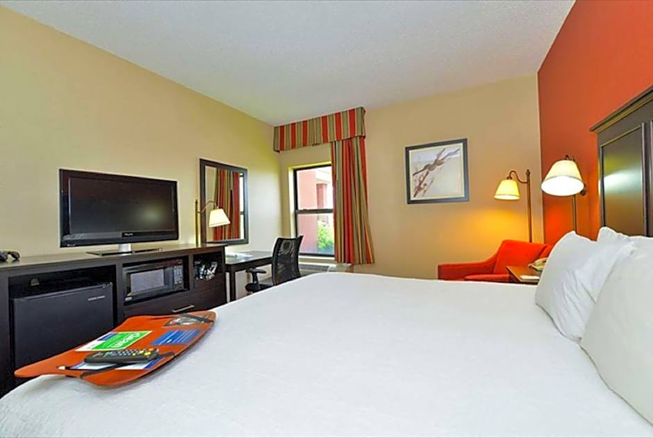 Hampton Inn By Hilton Sturgis-Lagrange Area
