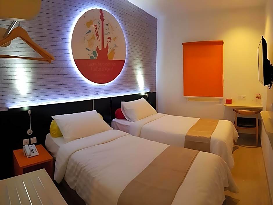 Front One Inn Muntilan