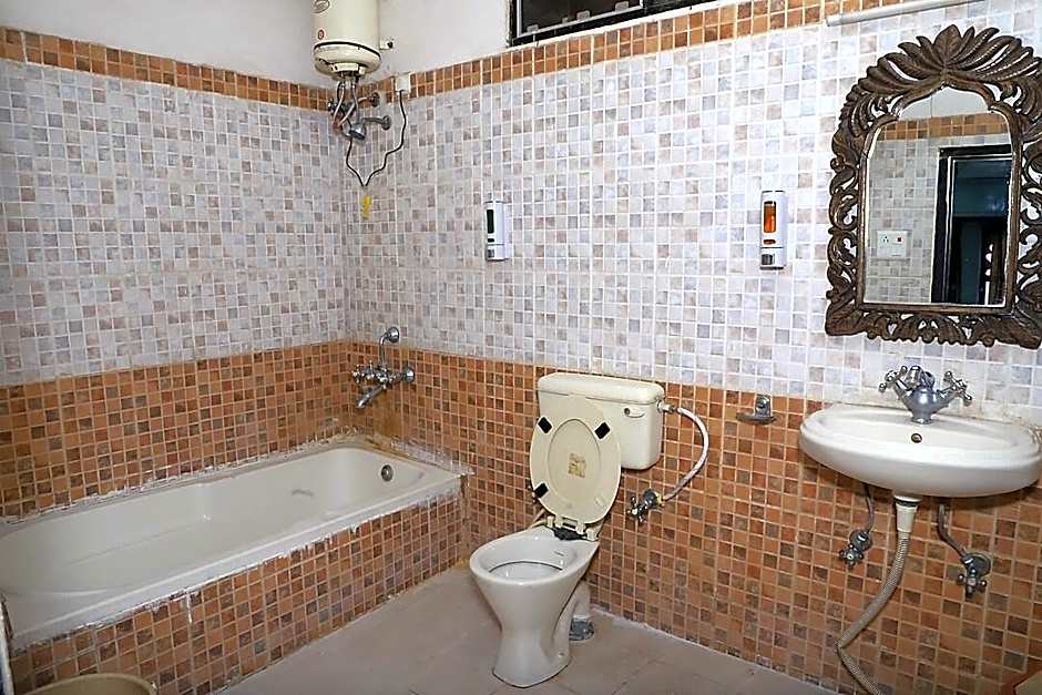 Hotel Moti Mahal Muroli