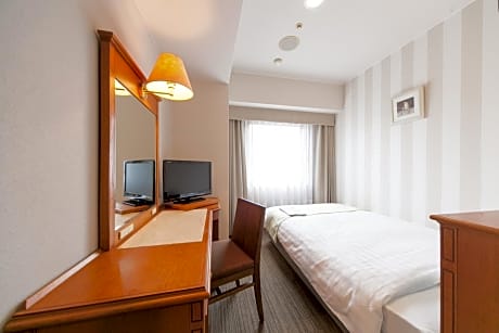 Standard Single Room - Smoking