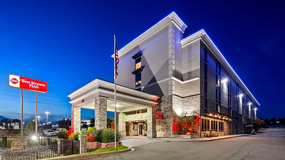 Best Western Plus Greenville I-385 Inn & Suites