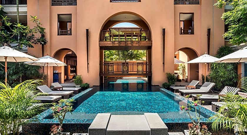 Mercure Samui Chaweng Tana Hotel