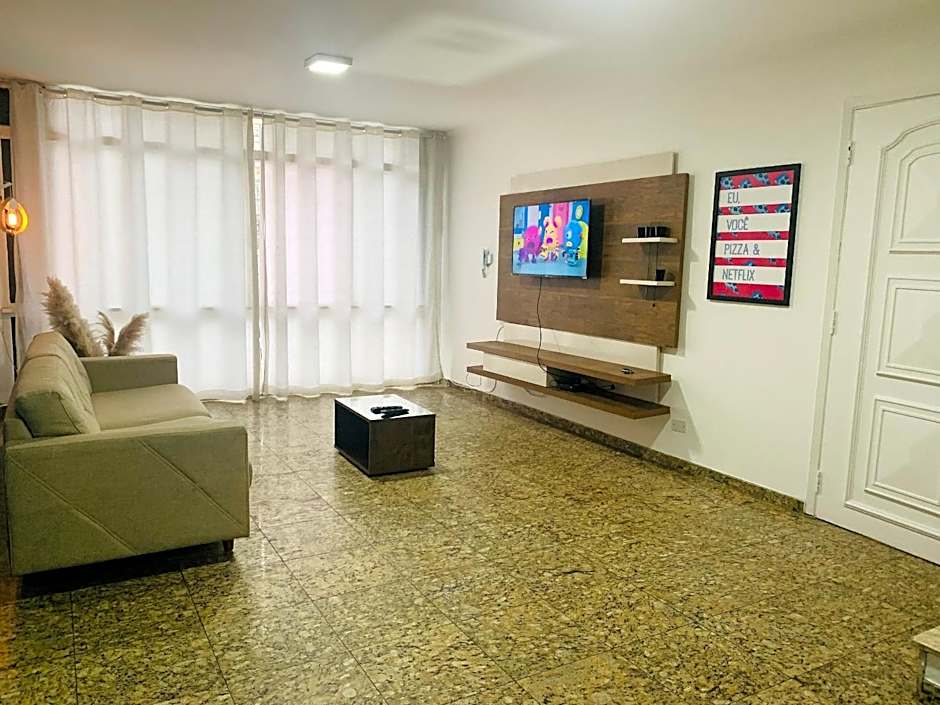 Sobrado Amplo ( 5 min Hosp. Eintein)