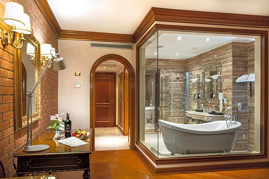Xheko Imperial Luxury Hotel & SPA