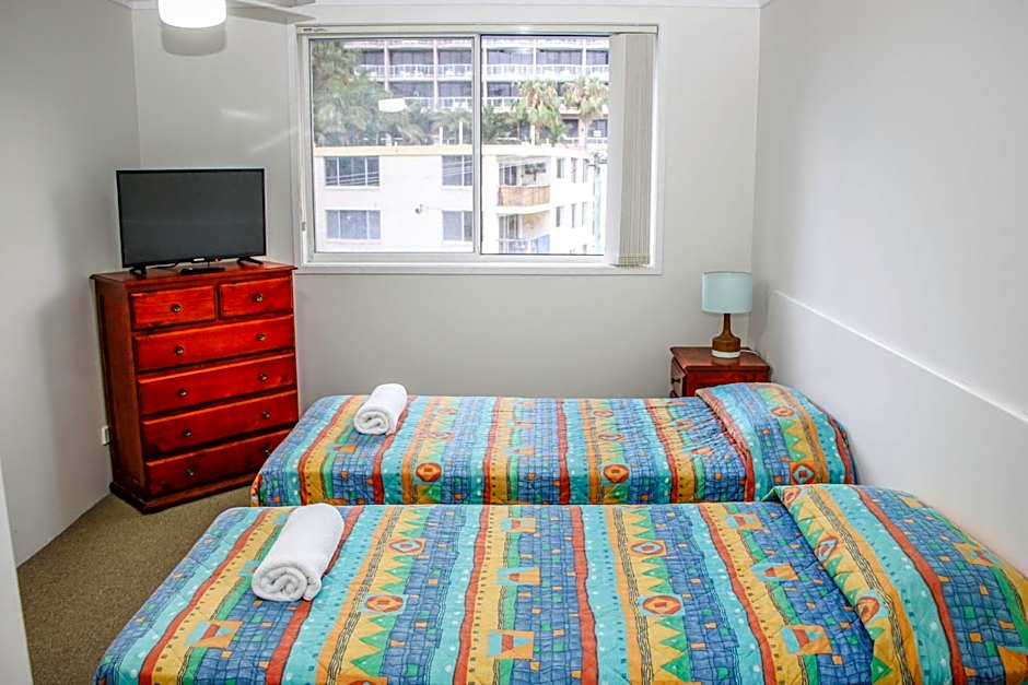 Surfers Beach Holiday Apartments