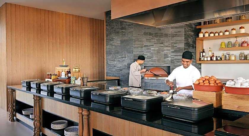 Hotel Indigo Jabal Akhdar Resort and Spa by IHG