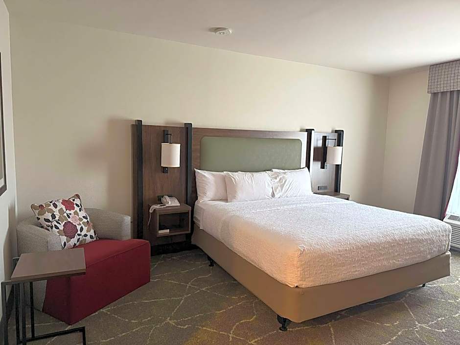 Hampton Inn By Hilton And Suites Dobson