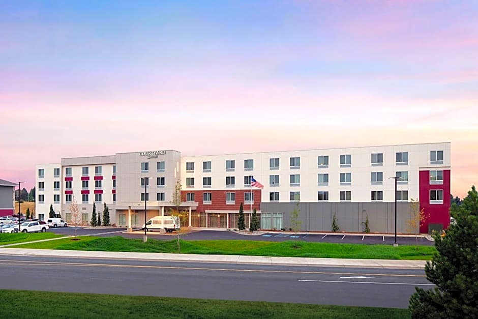 Courtyard by Marriott Pullman