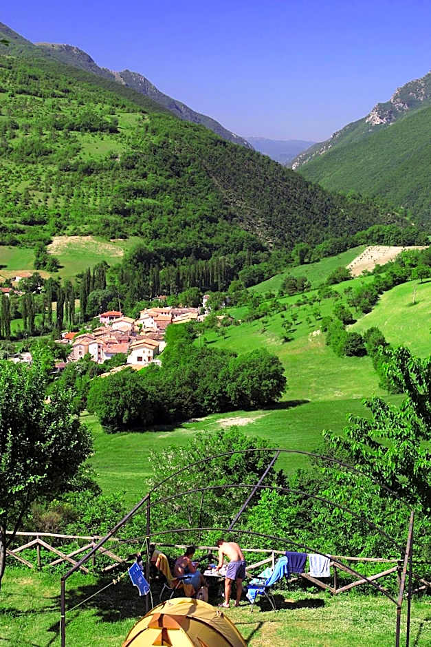 Camping Villaggio Il Collaccio