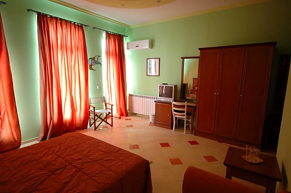 Brigantina Beach Hotel