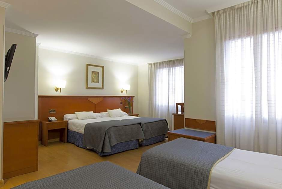 Hotel Alixares