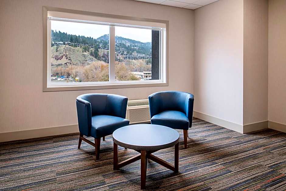 Holiday Inn Express Kelowna - East By IHG