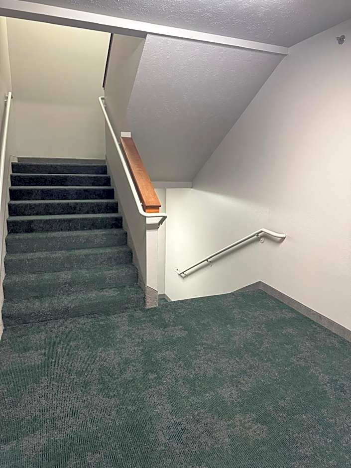 Wyndham Garden Anchorage Airport