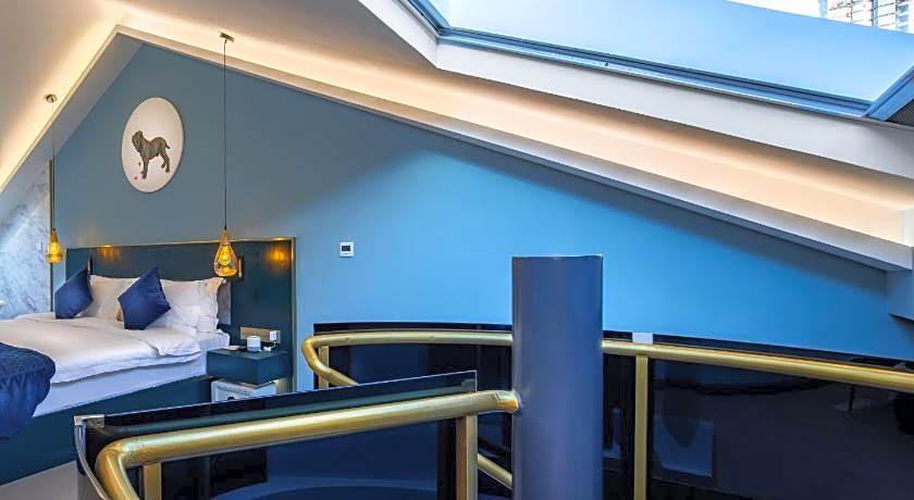 Moon and Chalice Boutique Hotel