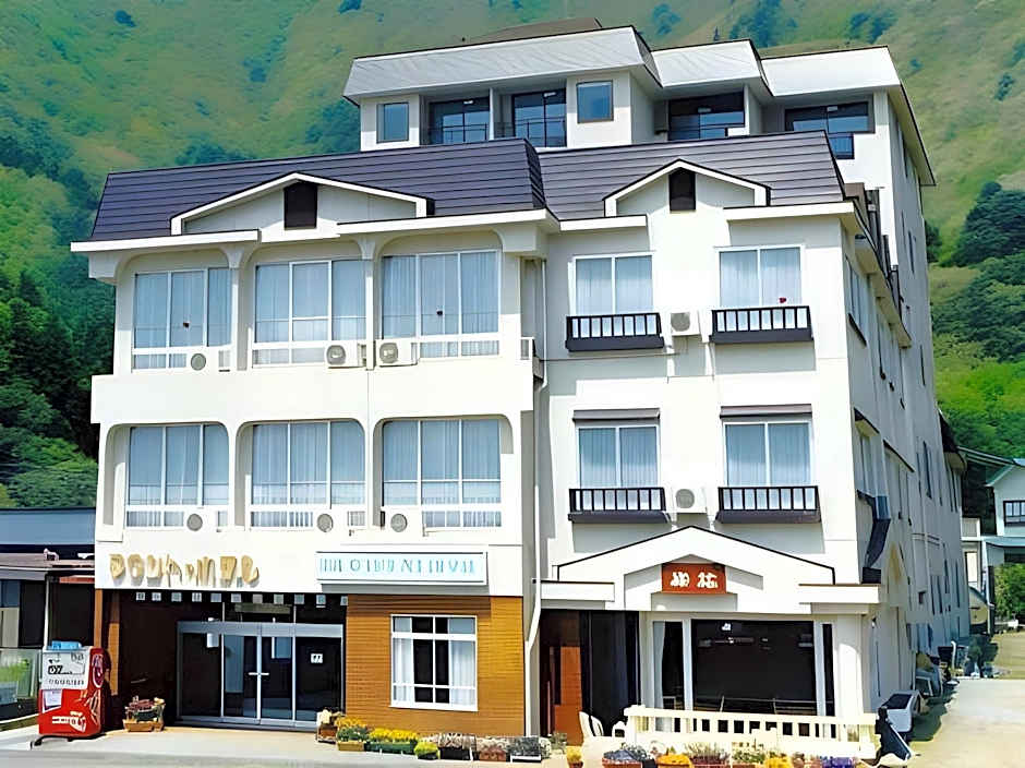 Shoji Mount Hotel