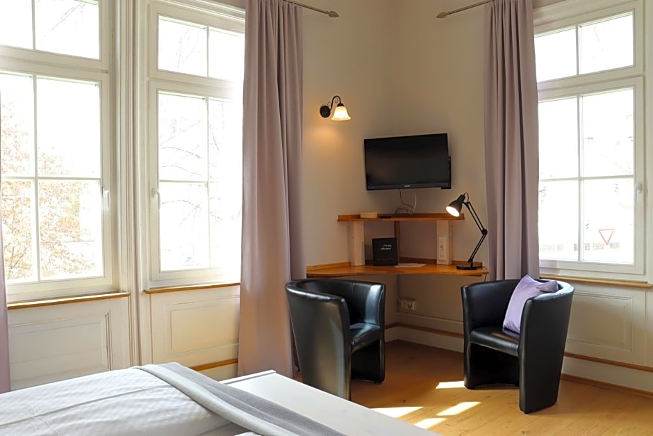 Garni - Hotel "Unsere Stadtvilla"
