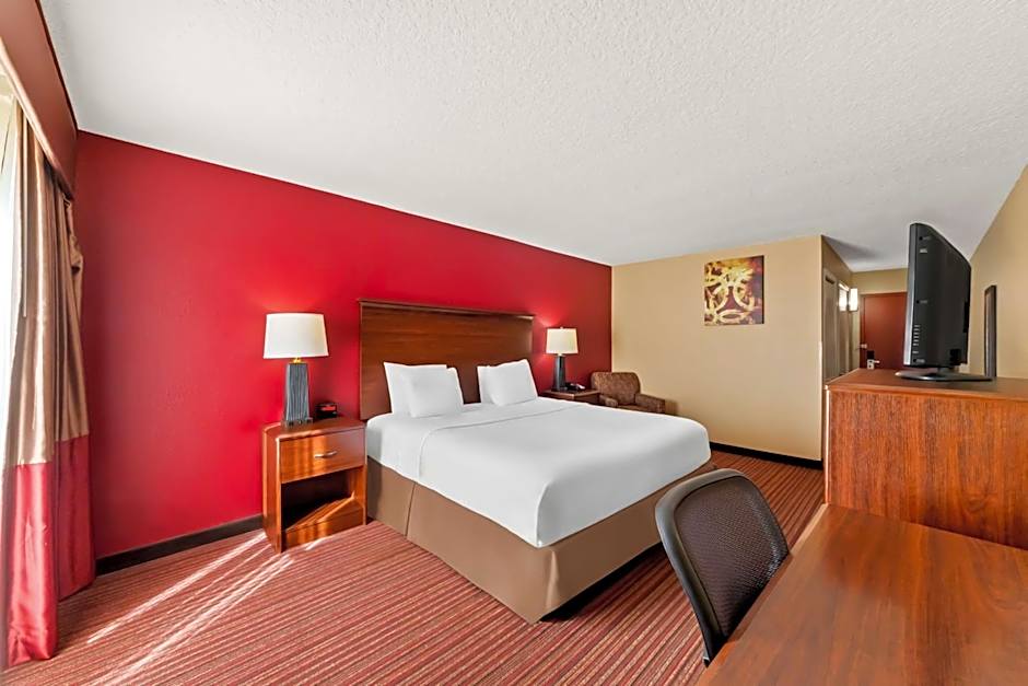 SureStay Plus by Best Western San Antonio Fiesta Inn