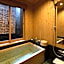 Sen Omiya-Gojo Muslim Friendly Easy access to Kyoto STA