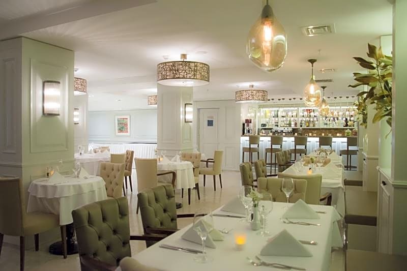 Renata Suites Boutique Hotel