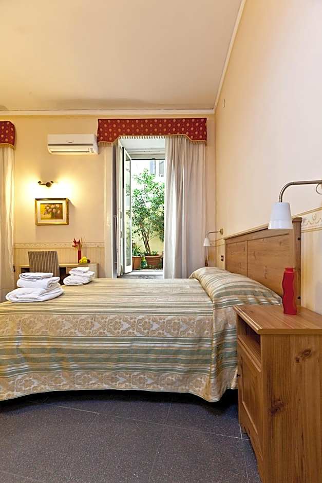 B&B MediNaples