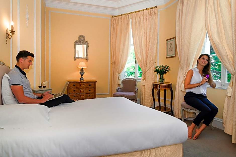 Najeti Hôtel Château Cléry