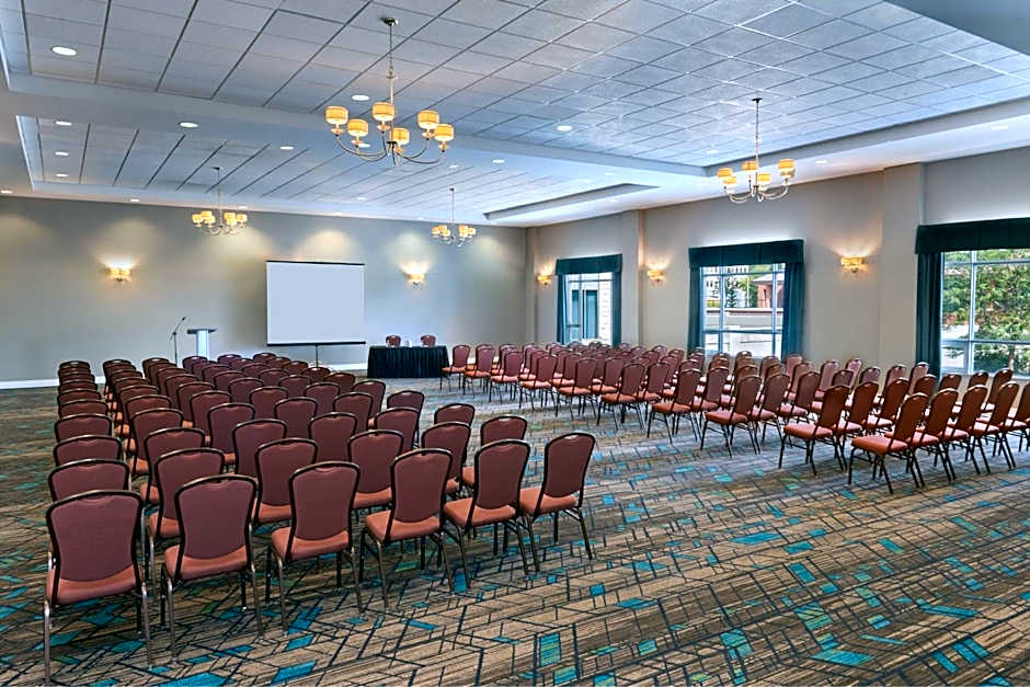 Residence Inn by Marriott Kingston Water's Edge