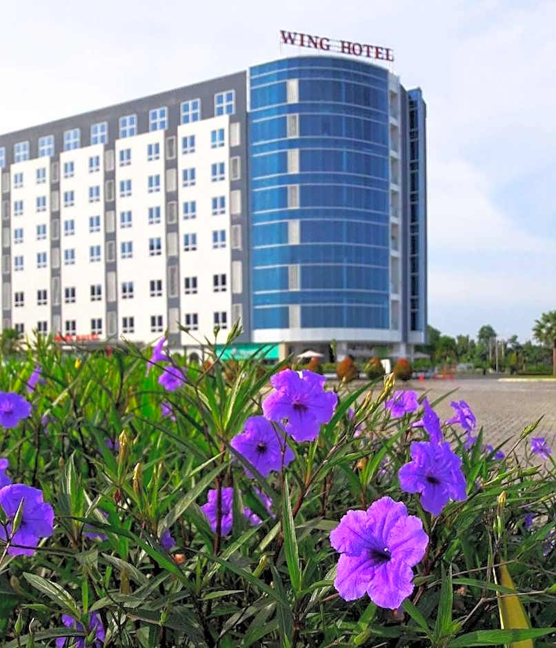 Wing Hotel Kualanamu Airport