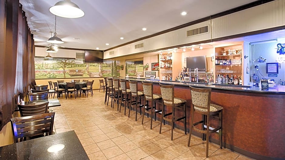 Best Western Plus Hill House