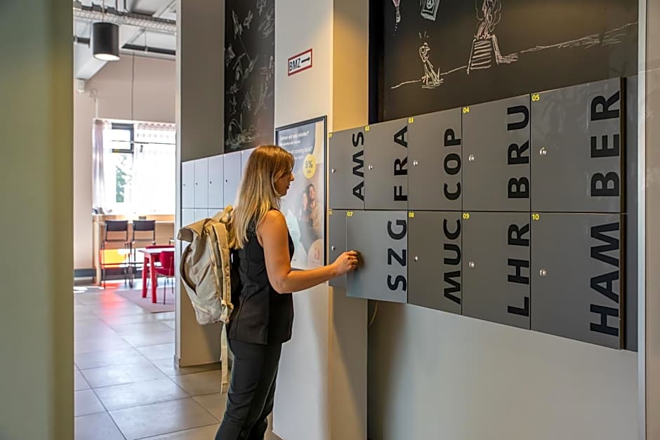 MEININGER Hotel Berlin Airport