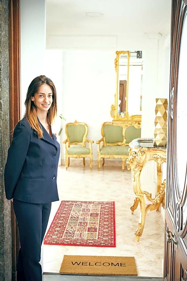 NapoliMia Boutique Hotel