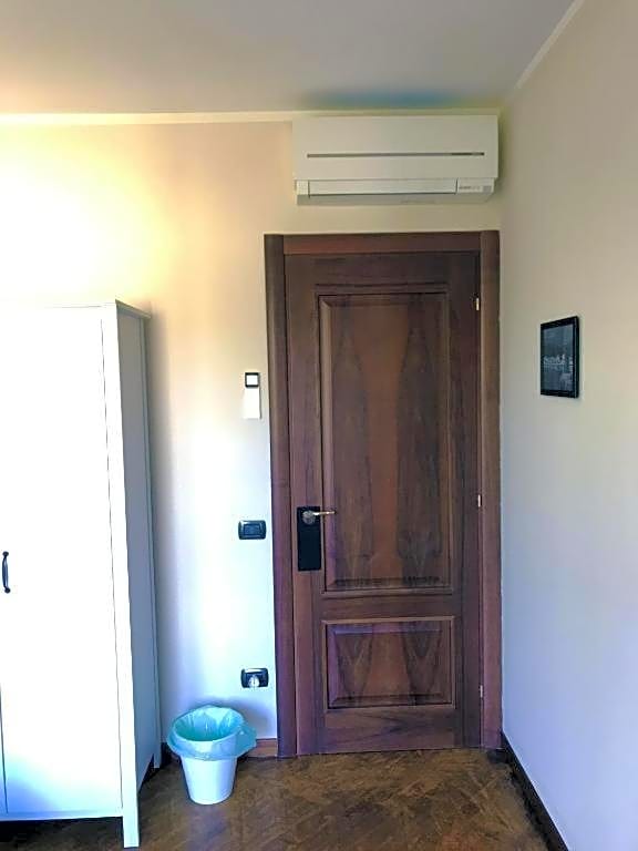 CYTRUS rooms