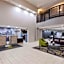 La Quinta Inn & Suites by Wyndham Kennesaw