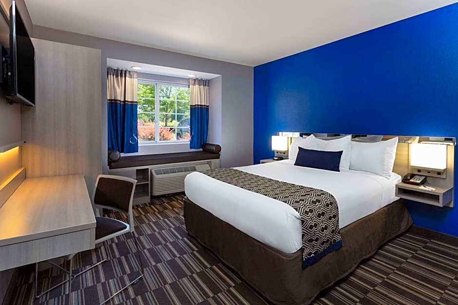 Microtel Inn & Suites By Wyndham Bethel/Danbury