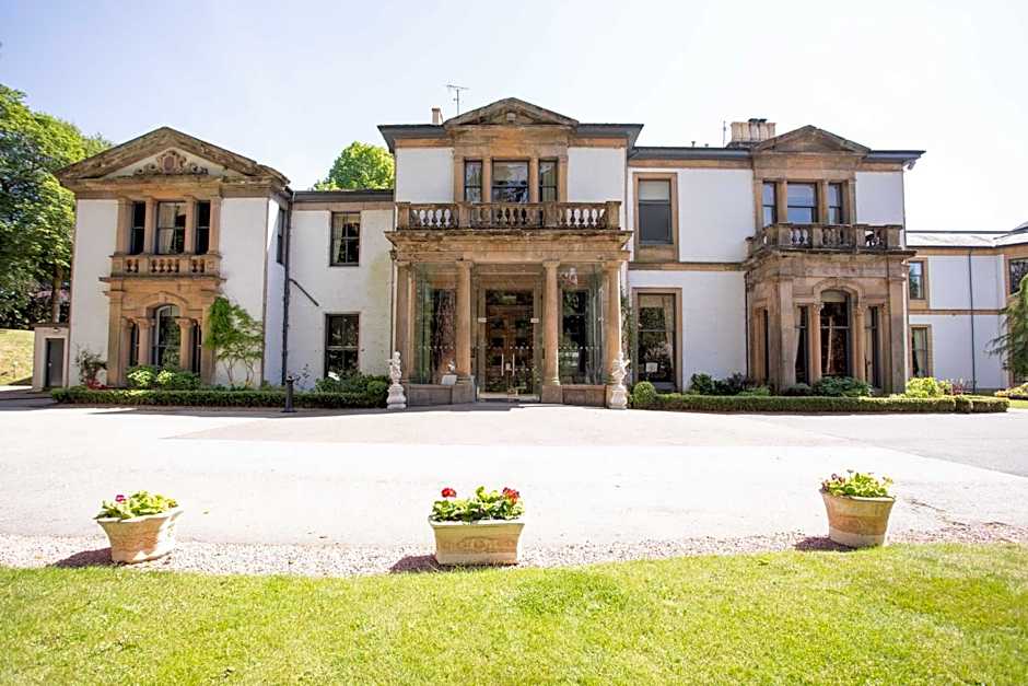 Macdonald Norwood Hall Hotel