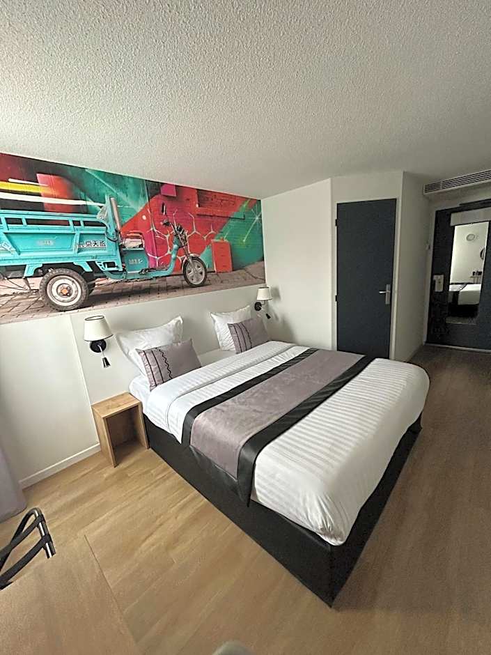 Inter-Hotel Lyon Sud Cris Hotel