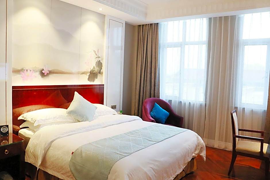 GreenTree Eastern Yancheng Binhai County Aobaolia Beichen Hotel