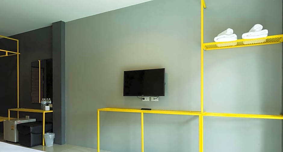 Seven bee boutique hotel (SHA Extra Plus)