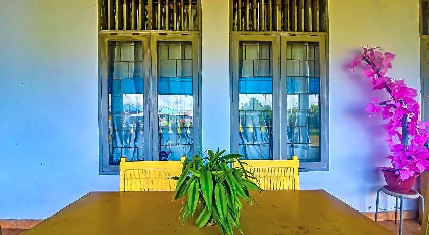 Hotel O Filadelfia Resto & Penginapan Near Benteng Moraya