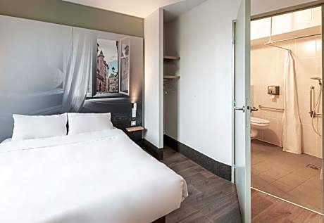 Double Room - Disability Access