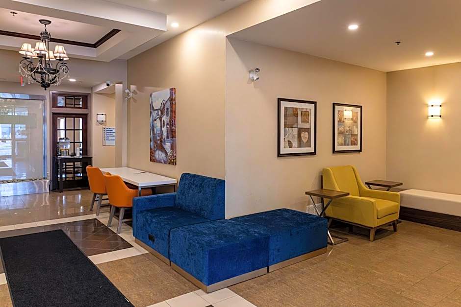 Holiday Inn Express Hotel & Suites Brockville By IHG