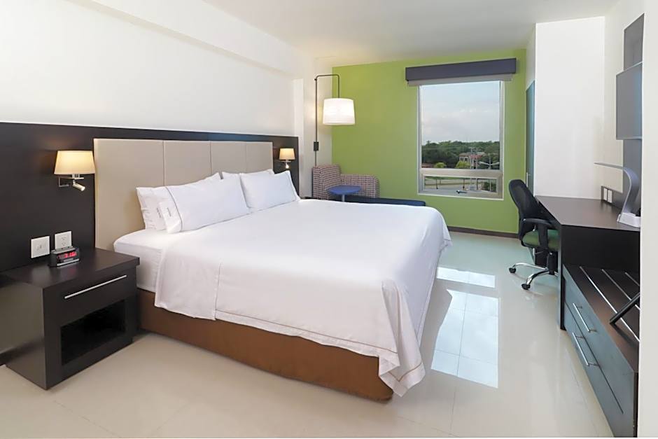 Holiday Inn Express Tuxpan By IHG