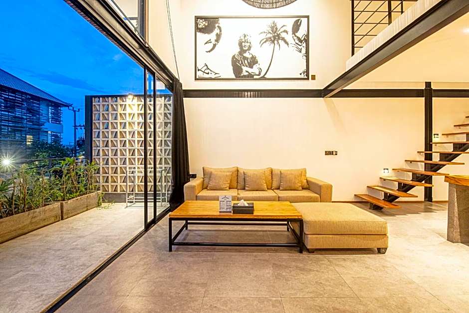 Spacious Loft 200m from Canggu Beach