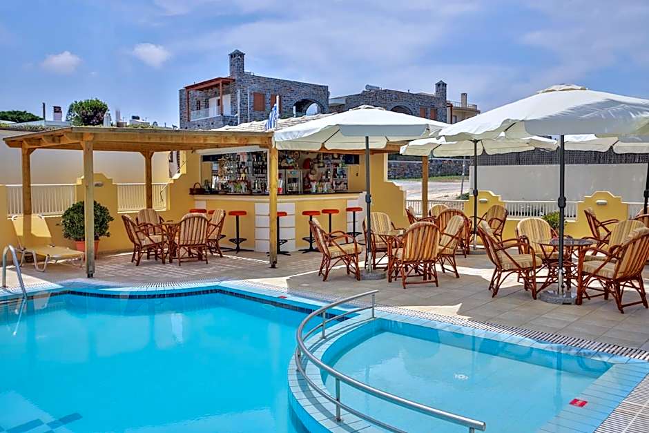 Cosmi Apts Gouves by Estia