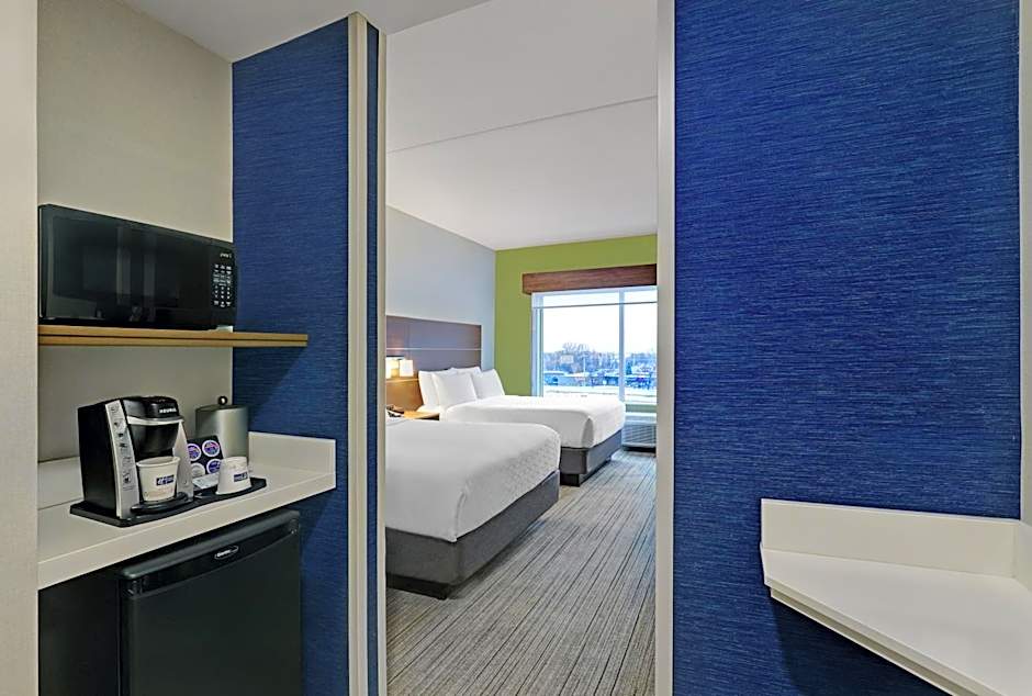 Holiday Inn Express & Suites Collingwood By IHG
