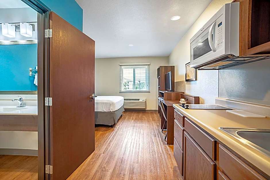 WoodSpring Suites Naples